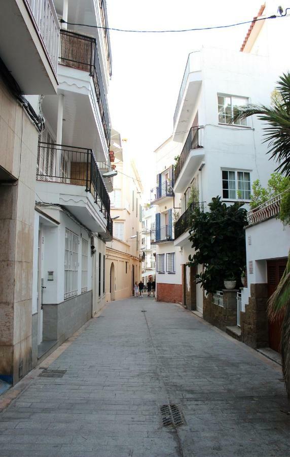 Ferienwohnung Sitges Atico 2 Min A Playa San Sebastian Exterior foto
